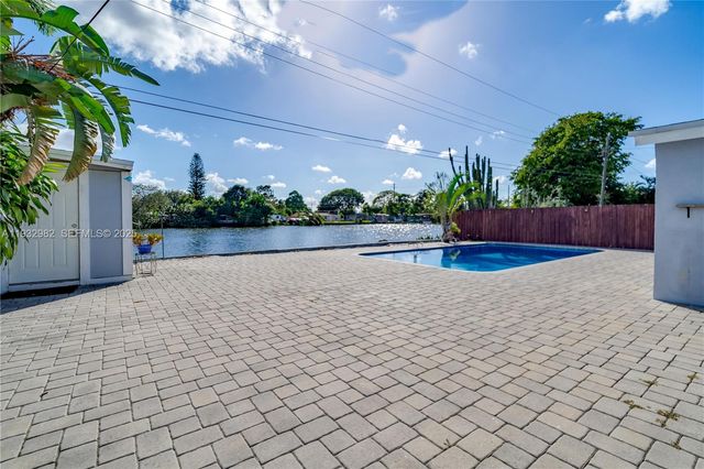 5900 N FARRAGUT DR 0, Hollywood, FL 33021