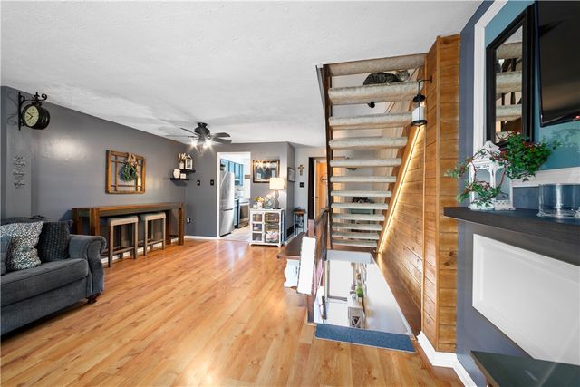 301 Holland Court, Findlay Twp, PA 15108