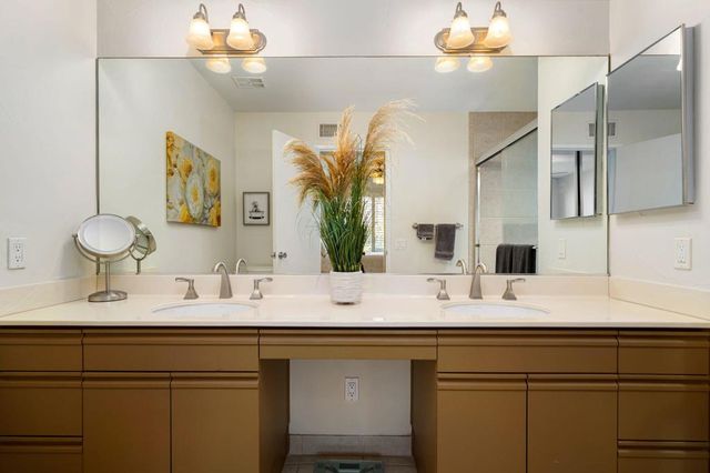 54469 Oak Hill, La Quinta, CA 92253