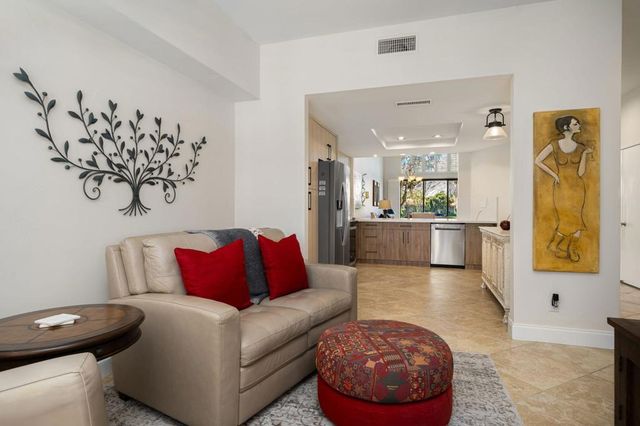 54469 Oak Hill, La Quinta, CA 92253