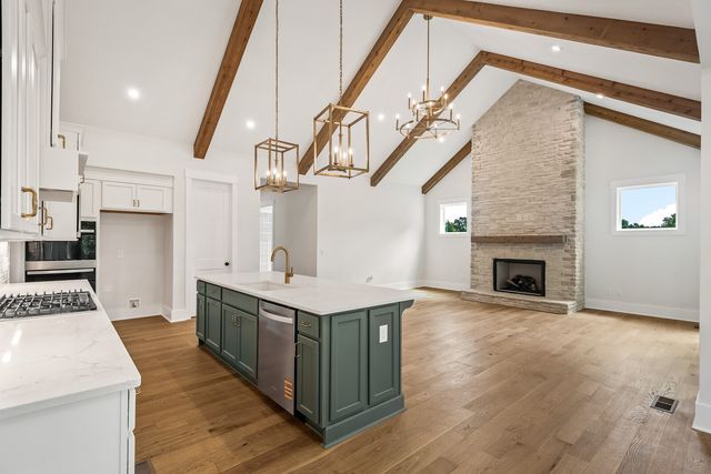 7302 Woodwick Dr, Fairview, TN 37062