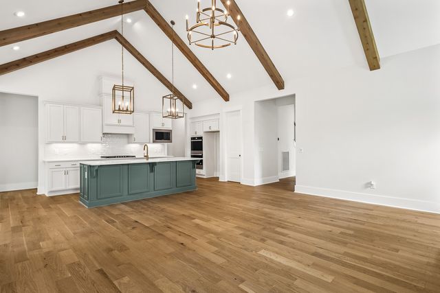 7302 Woodwick Dr, Fairview, TN 37062