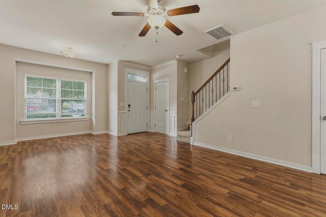 7829 Allscott Way, Raleigh, NC 27612