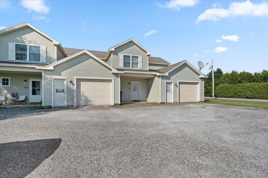 1002 Cook Road, Sheldon, VT 05483