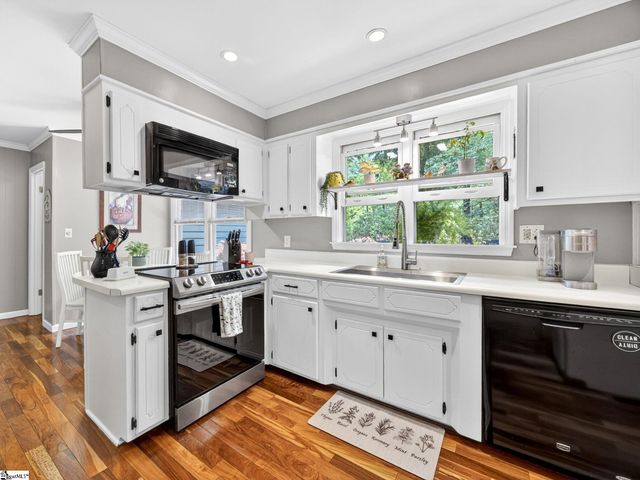 707 Dogwood Trail, Tryon, NC 28782