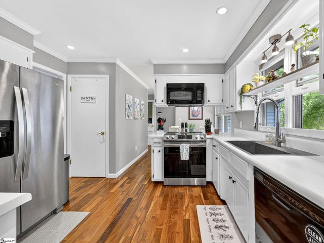 707 Dogwood Trail, Tryon, NC 28782