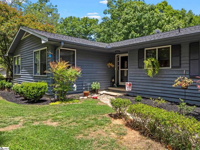 707 Dogwood Trail, Tryon, NC 28782