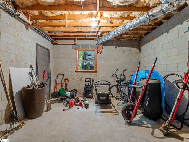 707 Dogwood Trail, Tryon, NC 28782