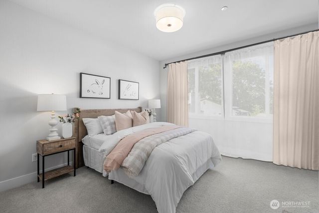 15516 NE 53rd Place, Redmond, WA 98052