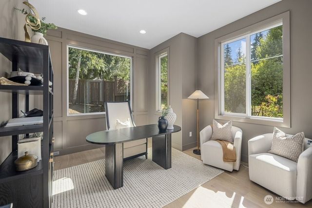 15516 NE 53rd Place, Redmond, WA 98052