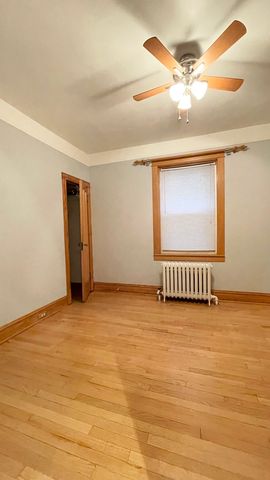 4943 N MARMORA Avenue 1, Chicago, IL 60630