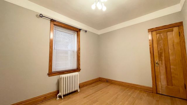 4943 N MARMORA Avenue 1, Chicago, IL 60630
