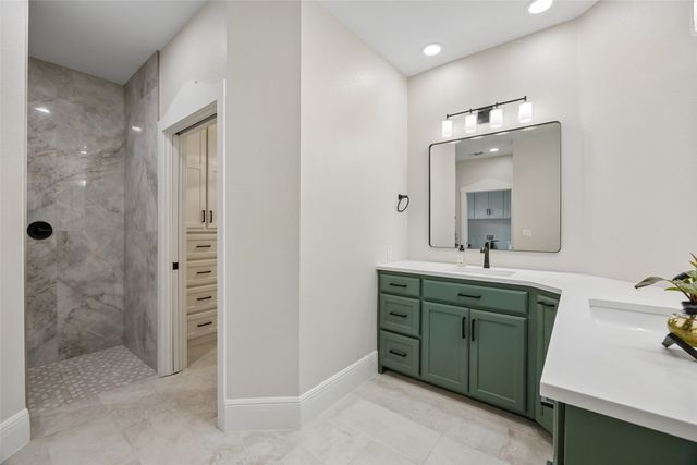 124 N Garza Road, Shady Shores, TX 76208