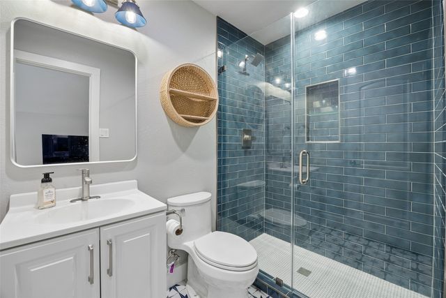 124 N Garza Road, Shady Shores, TX 76208