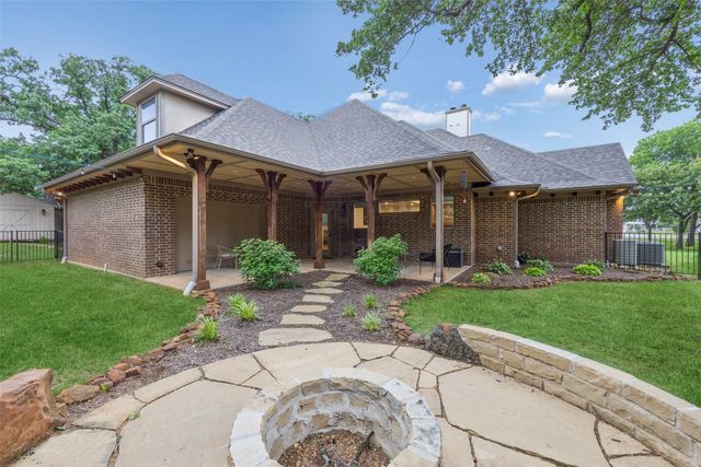 124 N Garza Road, Shady Shores, TX 76208