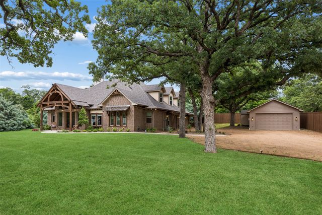 124 N Garza Road, Shady Shores, TX 76208