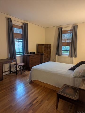 198 Garth Road 3C, Scarsdale, NY 10583