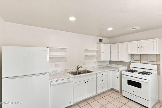 3274 E 22nd Street, Tucson, AZ 85713