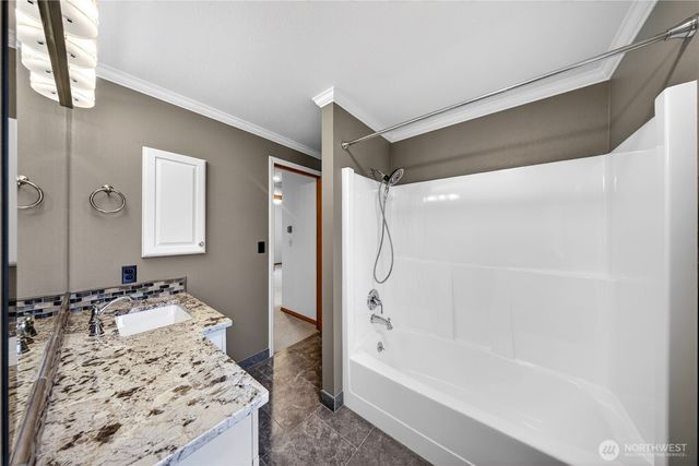 16273 Par Four Lane, Burlington, WA 98233