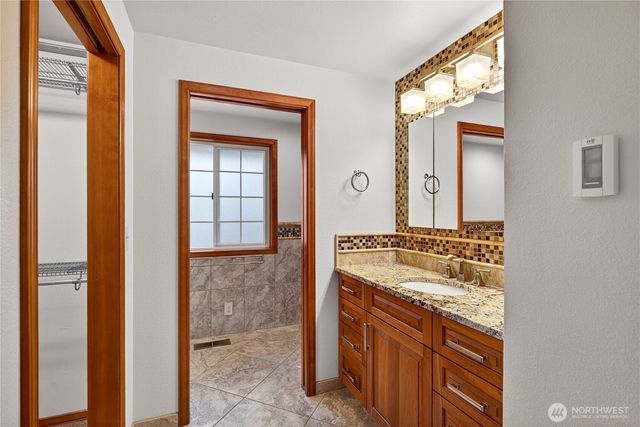 16273 Par Four Lane, Burlington, WA 98233