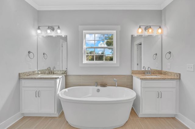 74 Summerset Dr, Winchester, TN 37398