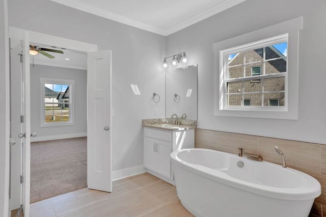 74 Summerset Dr, Winchester, TN 37398