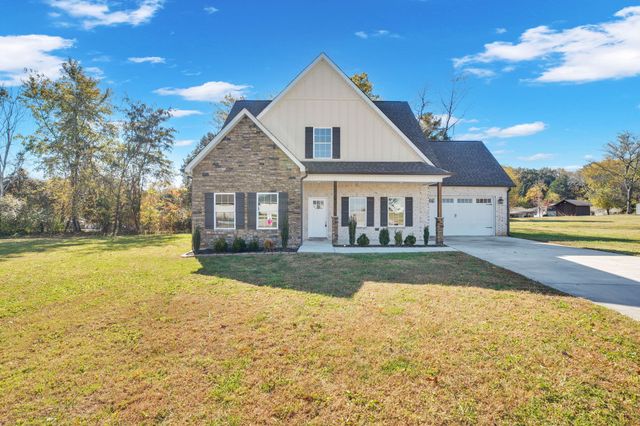 74 Summerset Dr, Winchester, TN 37398