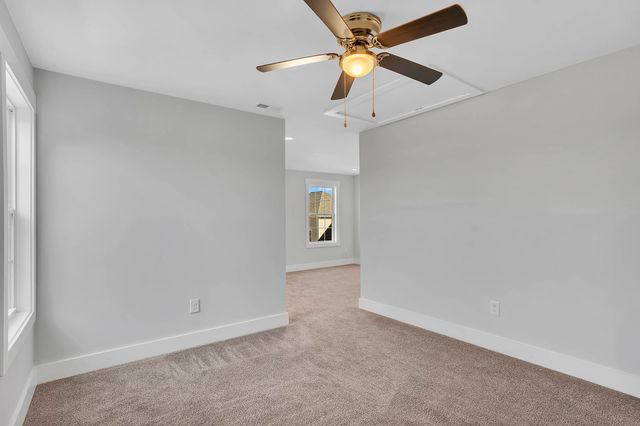 74 Summerset Dr, Winchester, TN 37398