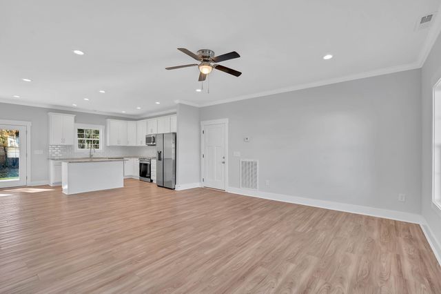 74 Summerset Dr, Winchester, TN 37398