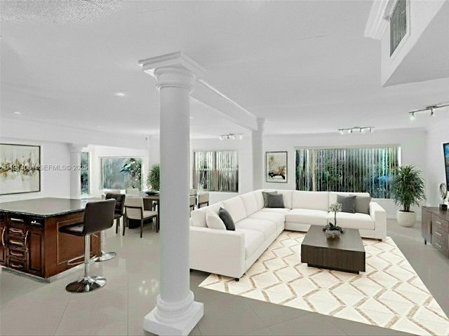 4416 SW 35th Ave, Dania Beach, FL 33312