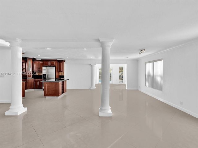 4416 SW 35th Ave, Dania Beach, FL 33312