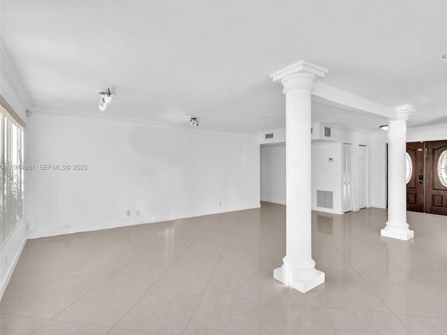 4416 SW 35th Ave, Dania Beach, FL 33312