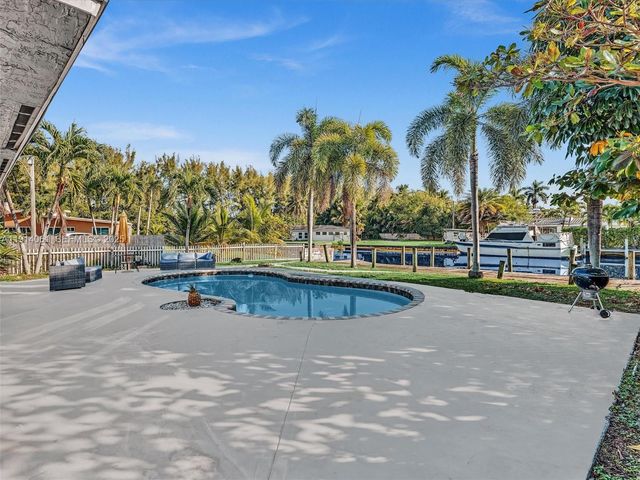 4416 SW 35th Ave, Dania Beach, FL 33312