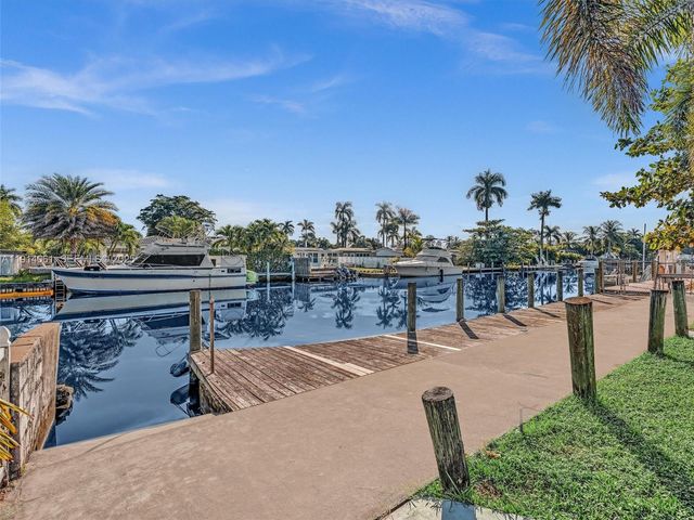 4416 SW 35th Ave, Dania Beach, FL 33312