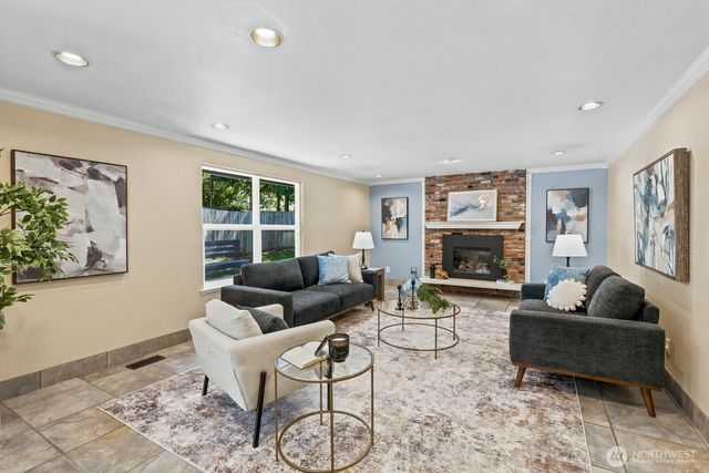 11419 22nd Place NE, Lake Stevens, WA 98258