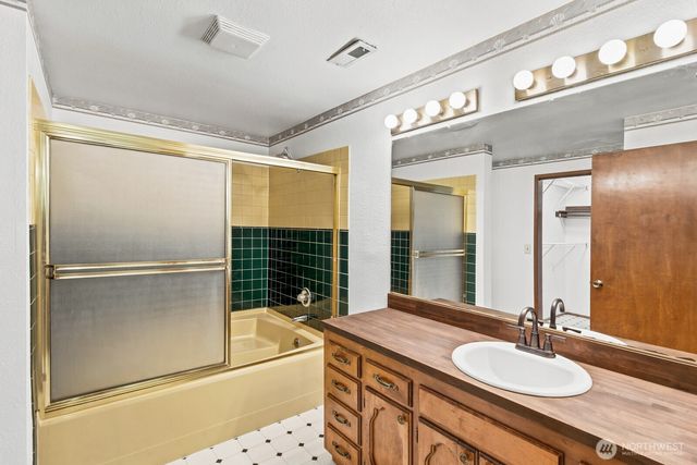 11419 22nd Place NE, Lake Stevens, WA 98258