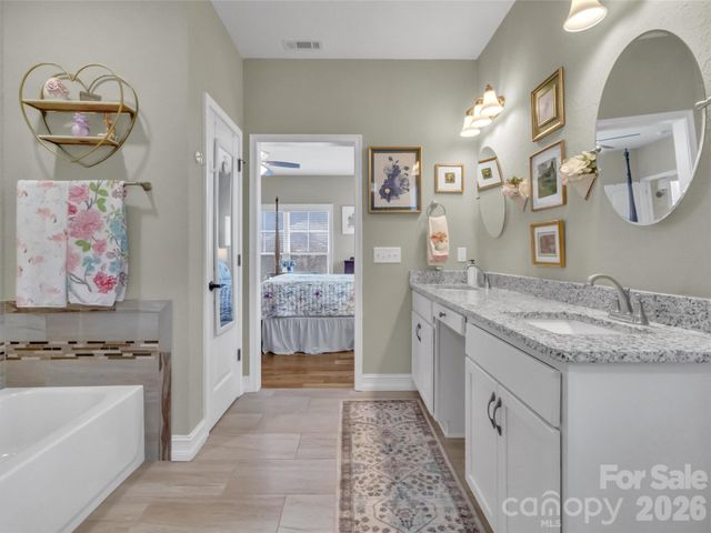 605 Red Bank Road 9, Waynesville, NC 28786