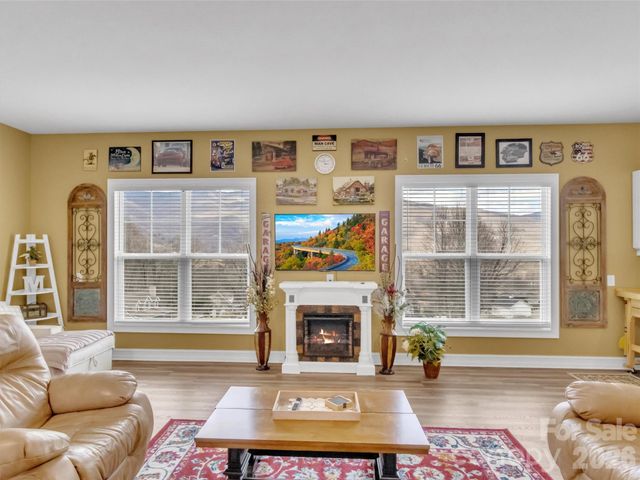 605 Red Bank Road 9, Waynesville, NC 28786