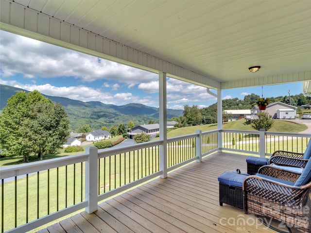 605 Red Bank Road 9, Waynesville, NC 28786