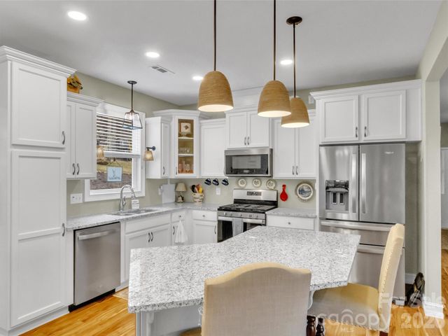 605 Red Bank Road 9, Waynesville, NC 28786