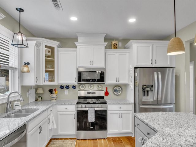 605 Red Bank Road 9, Waynesville, NC 28786