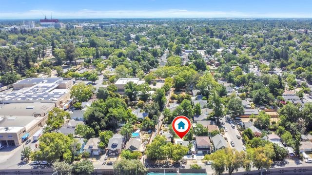 3211 32nd St, Sacramento, CA 95817