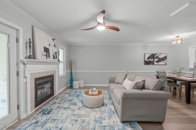 203 Oak Hollow Court, Raleigh, NC 27613