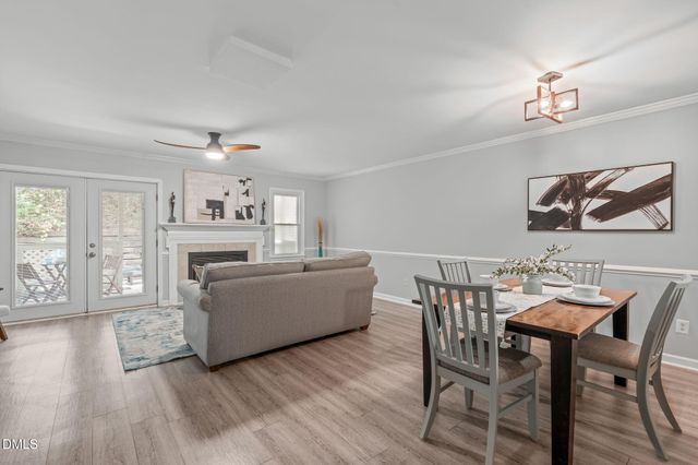 203 Oak Hollow Court, Raleigh, NC 27613