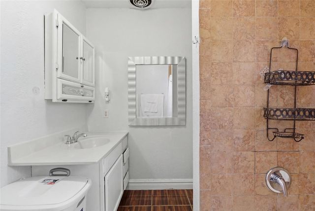 4608 HARVEY AVENUE, Tampa, FL 33603