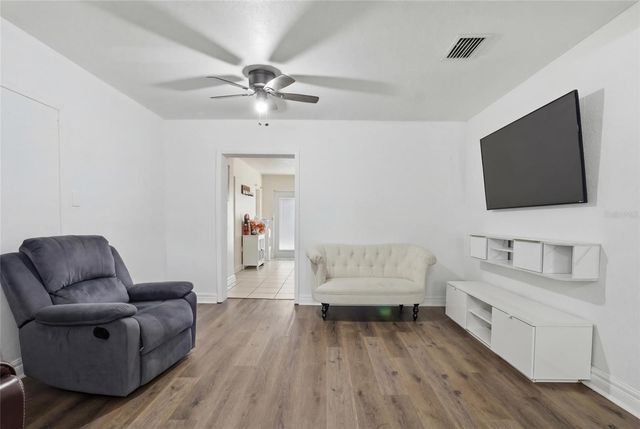 4608 HARVEY AVENUE, Tampa, FL 33603