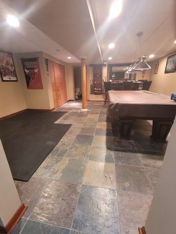 741 Regal Lane, Algonquin, IL 60102