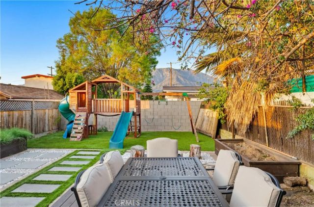 7853 Jayseel, Sunland, CA 91040