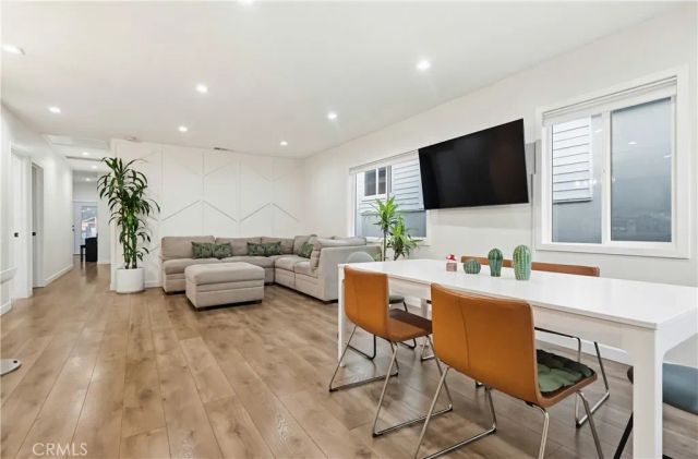 7853 Jayseel, Sunland, CA 91040