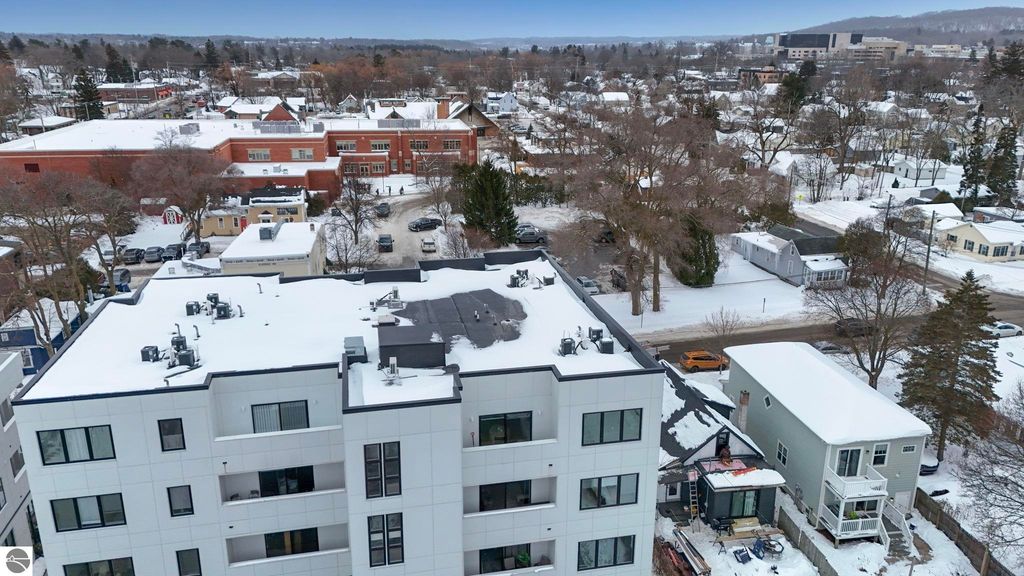 Image 30 of property listing at 714 Randolph Street # 413, Traverse City, MI 49684